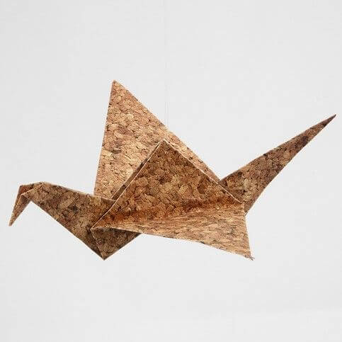 ¿Cómo hacer un pájaro de papel wikiHow?