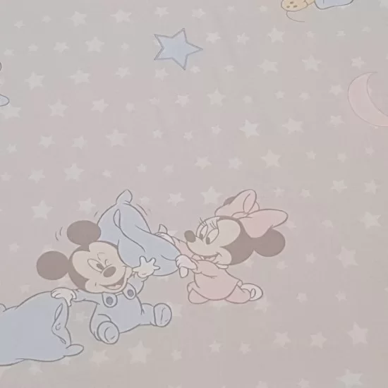 ¿Qué relación tienen Mickey y Minnie?